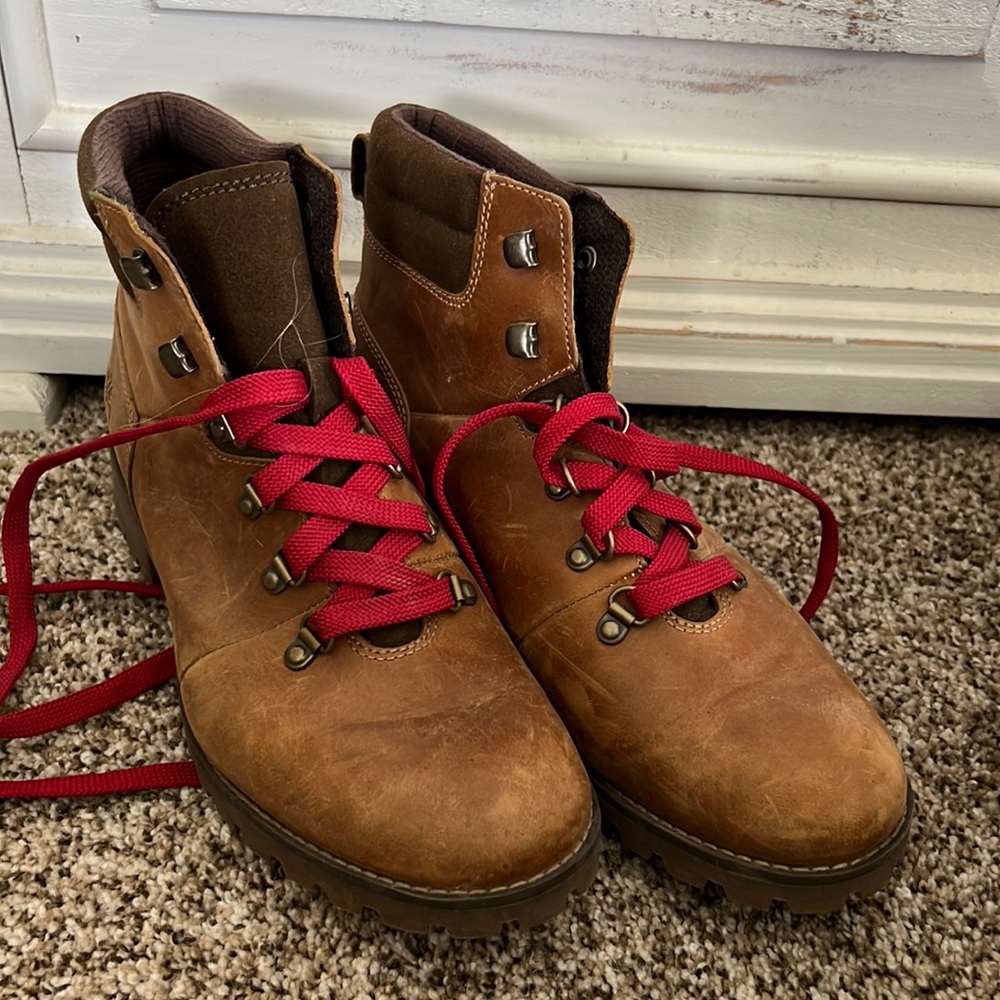 Timberland Hiking Boots. Size 7.5